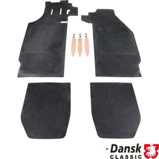 Floor mat set, front/rear, black, 4 pieces. Made of rubber