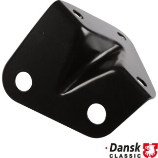 Fastening angle for fuel filter
