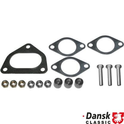 Mounting kit for heat exchanger. The kit includes 4 gaskets, nuts and bolts