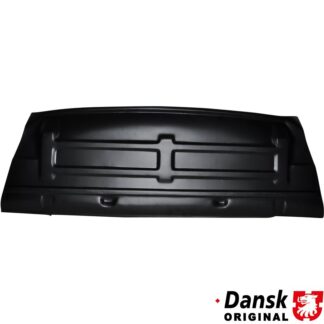 Parcel shelf repair section under rear window