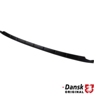 Parcel shelf bracket repair section under window