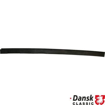 Engine compartment seal, front