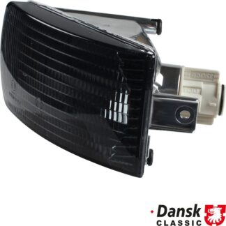Indicator, front, smoked, left. With USA socket but European socket can fit